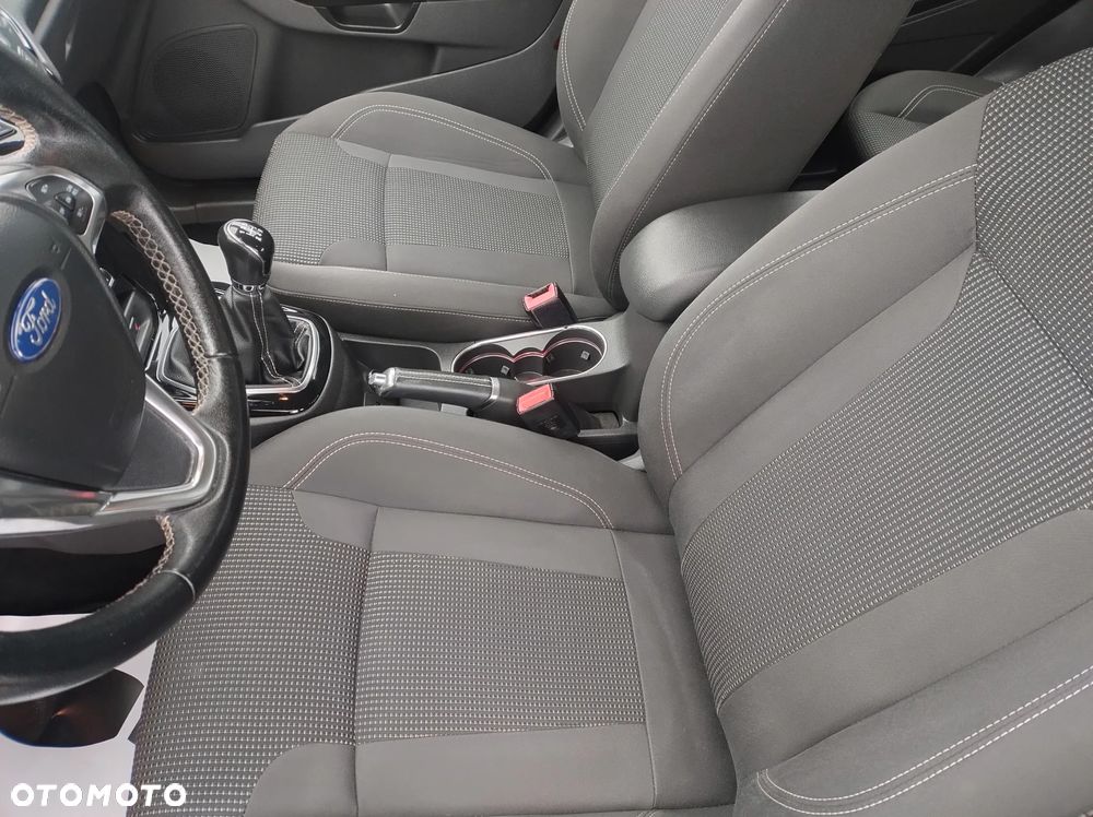 Ford Fiesta 1.0 EcoBoost Titanium - 17