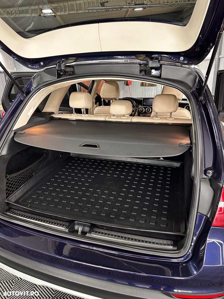 Mercedes-Benz GLC 250 d 4MATIC - 11