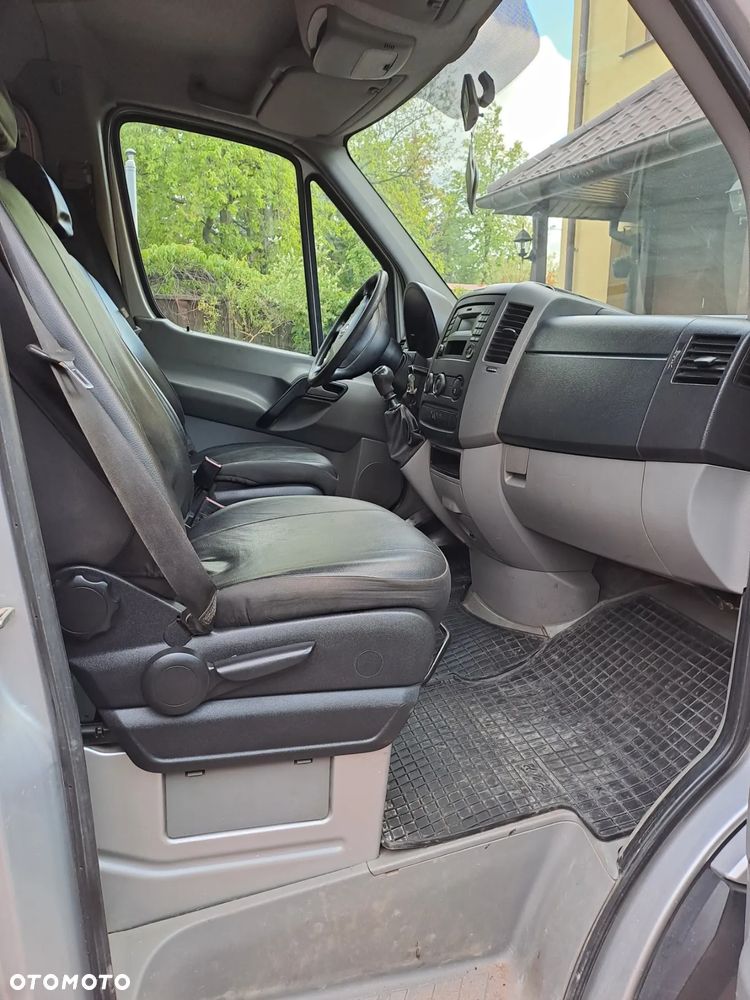 Volkswagen Crafter - 2