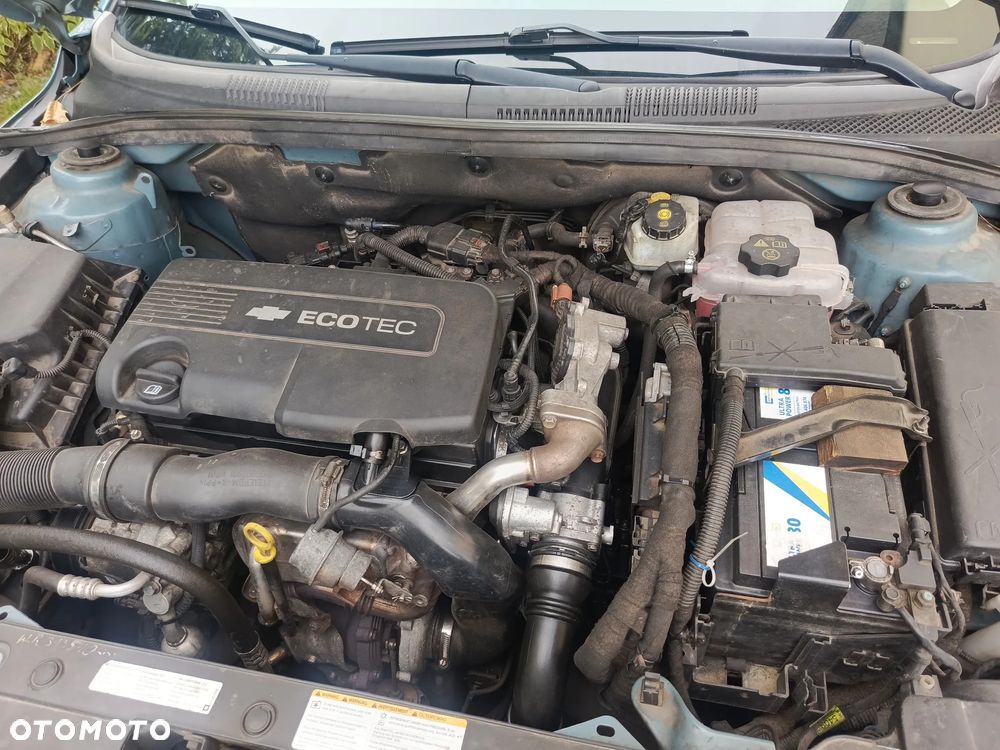 Chevrolet Cruze 1.7 LT - 13
