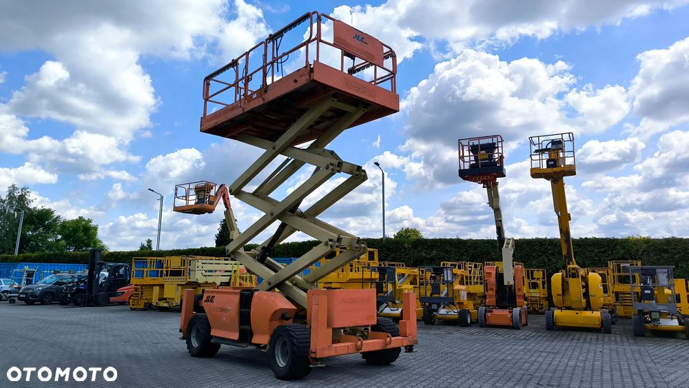 JLG 3394 RT - 16