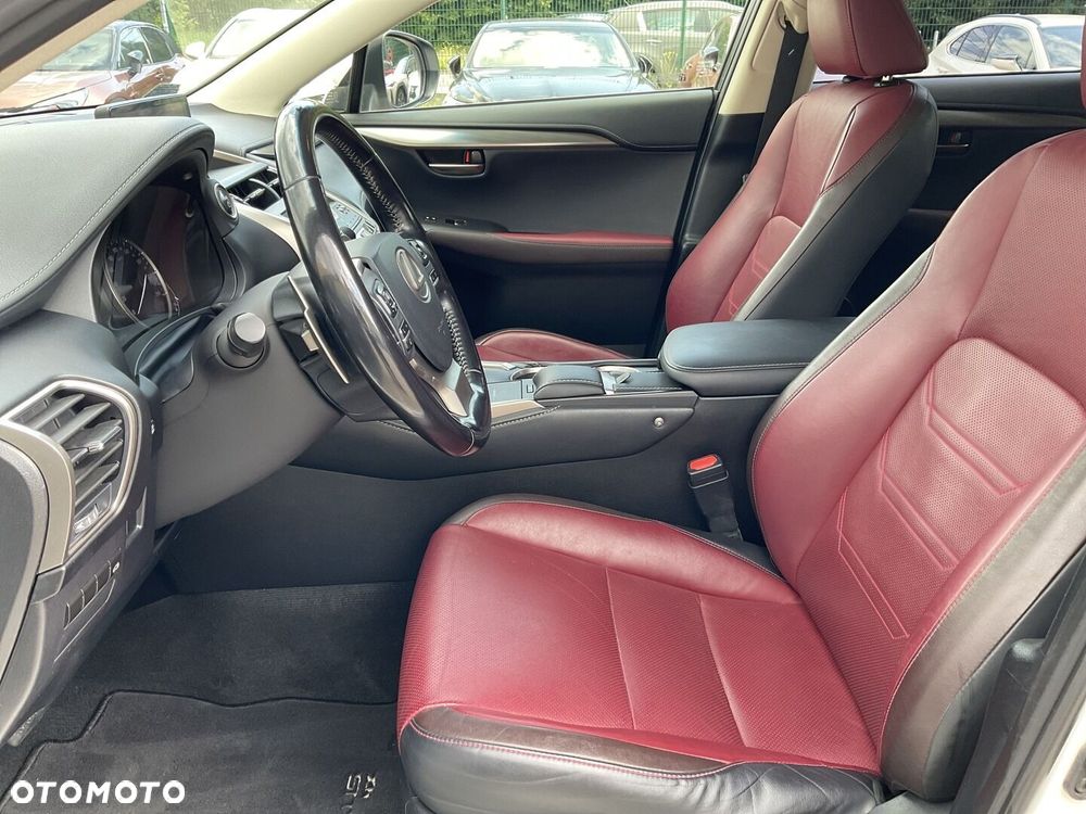 Lexus NX 300h Comfort AWD - 20