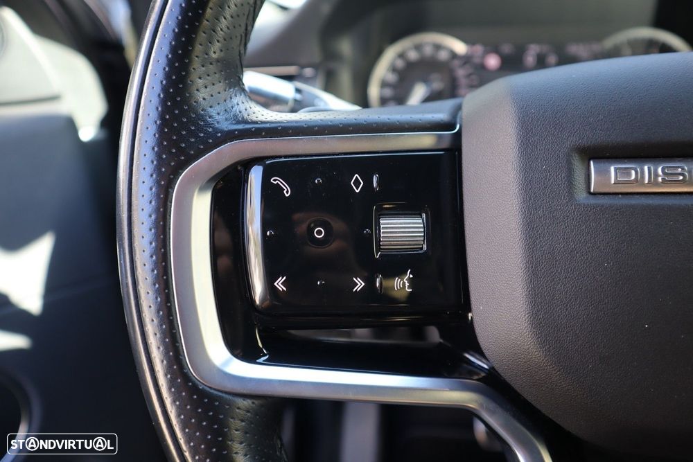 Land Rover Discovery Sport P300e Dynamic HSE - 41