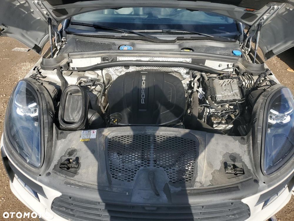 Porsche Macan - 10