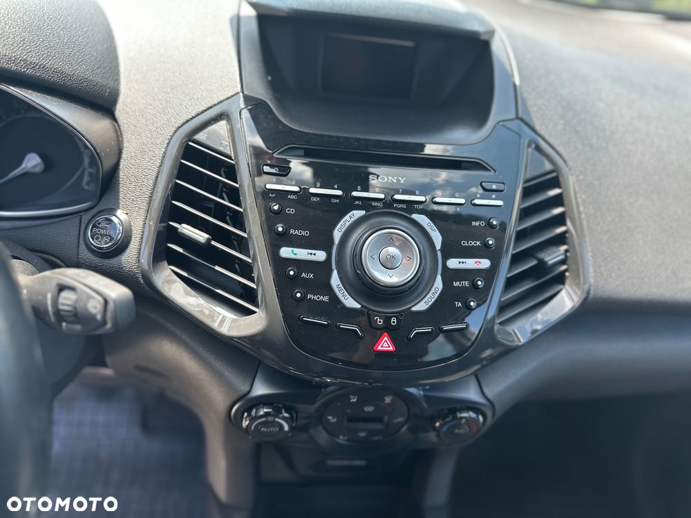 Ford EcoSport - 18