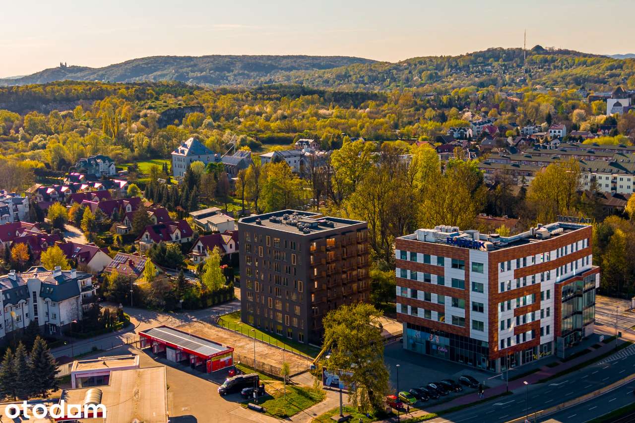 4-pokojowe mieszkanie 80m2 + balkon