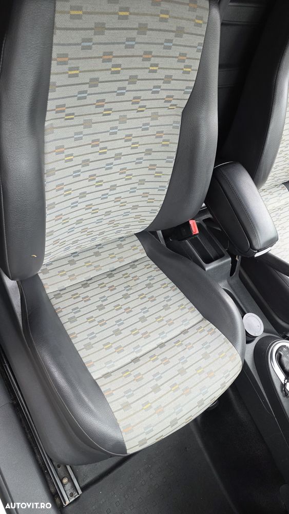 Volkswagen Caddy Maxi 1.6 TDI DSG - 7