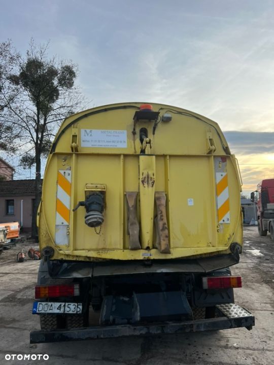 Mercedes-Benz ATEGO - 5