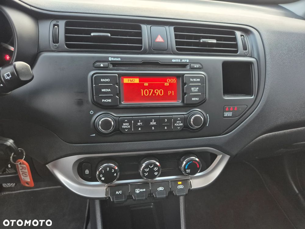 Kia Rio 1.1 CRDI Spirit - 35