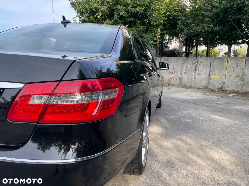 Mercedes-Benz Klasa E 220 BlueTEC 7G-TRONIC Avantgarde - 16