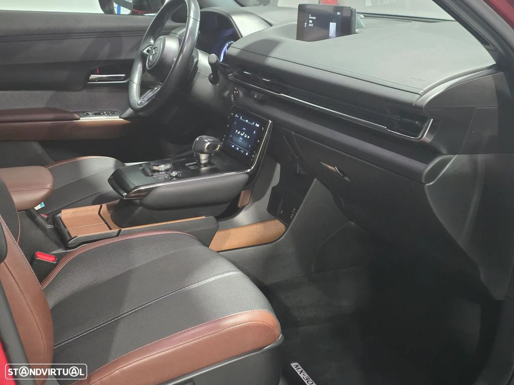 Mazda MX-30 e-SKYACTIV - 9
