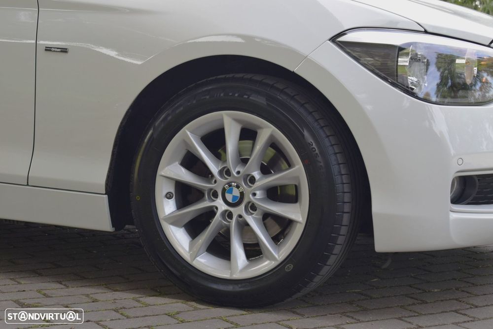 BMW 116 dA Line Urban - 58