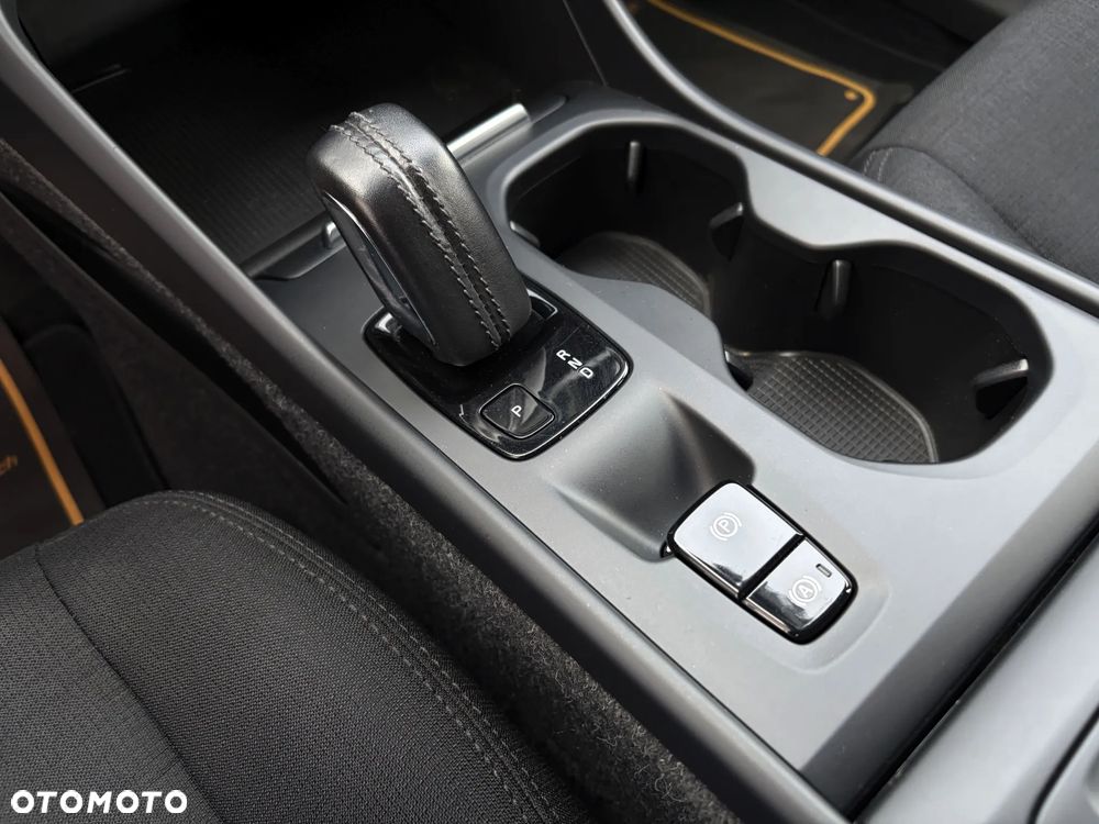 Volvo XC 40 - 29