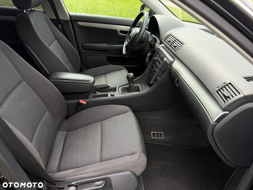 Audi A4 Avant - 19