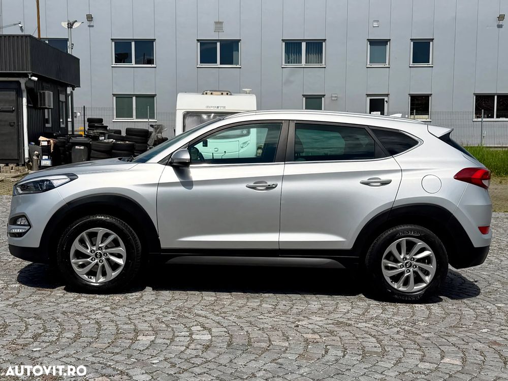 Hyundai Tucson blue 1.6 GDi 2WD Classic - 19