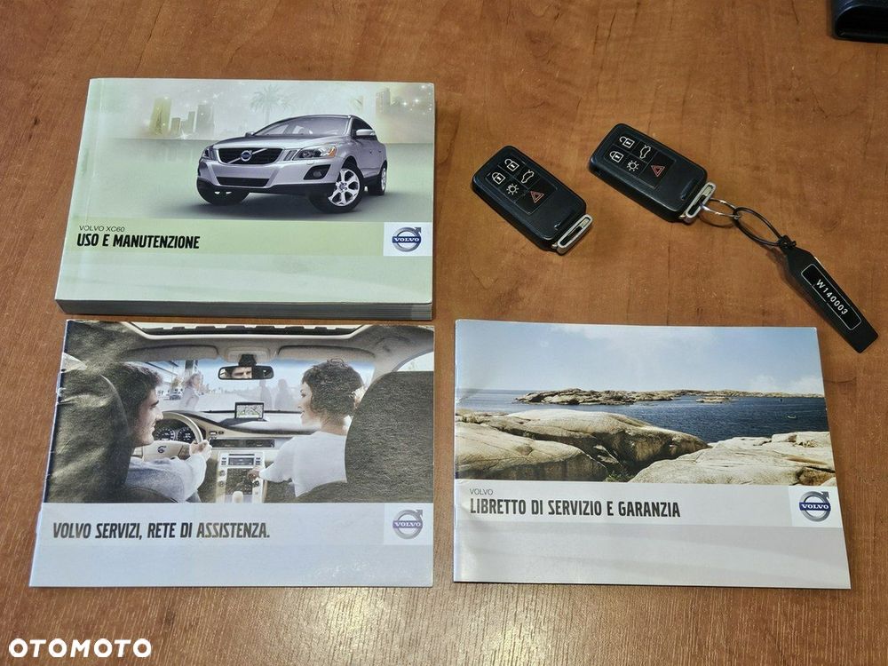 Volvo XC 60 D3 Momentum - 24
