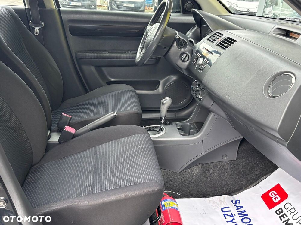 Suzuki Swift 1.5 GLX / Comfort - 24