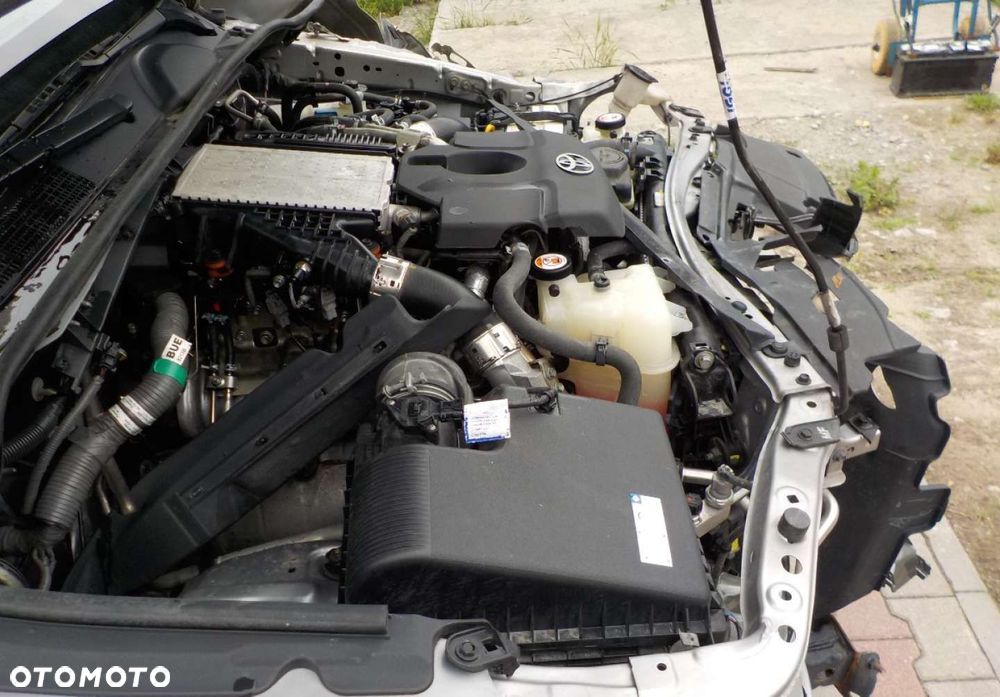 Toyota Hilux - 4