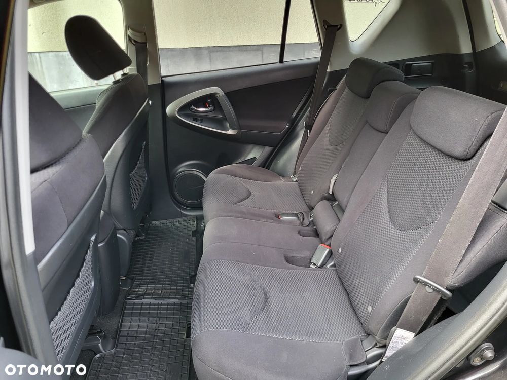 Toyota RAV4 2.2 D-4D 4x4 Sol - 8