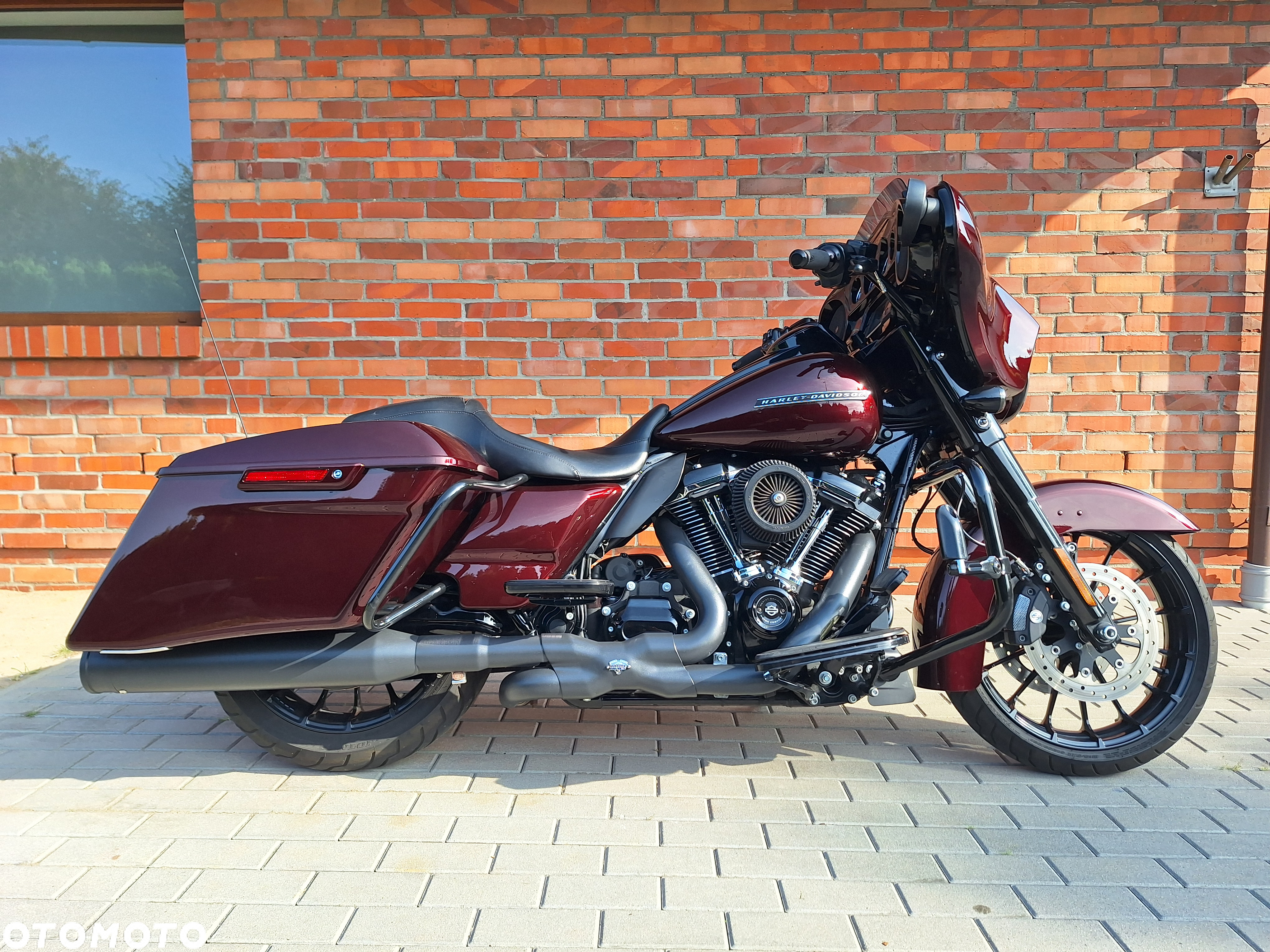 Harley-Davidson FLHXS Special - 2