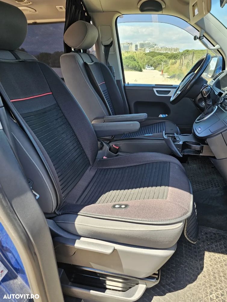 Volkswagen Multivan - 17