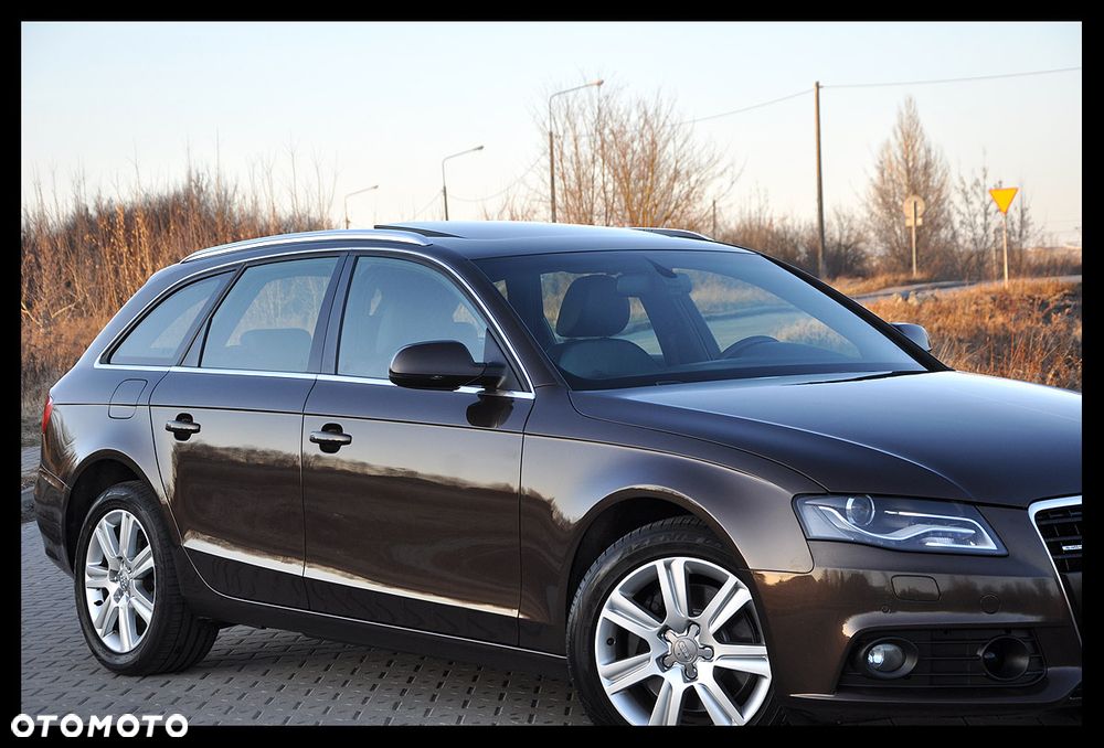 Audi A4 Avant 3.0 TDI DPF quattro S line Sportpaket (plus) - 14