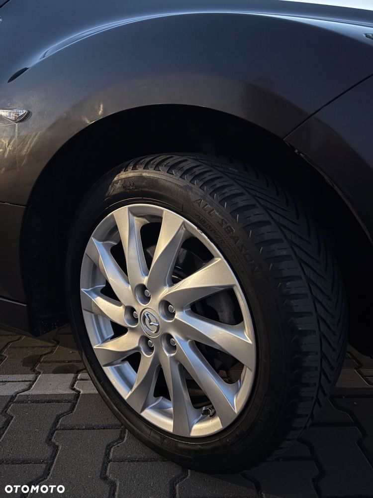 Mazda 6 2.0 Exclusive + - 9