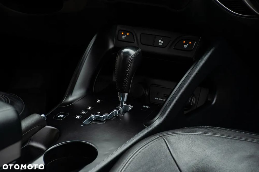 Hyundai ix35 2.0 CRDi 4WD Automatik Premium - 20