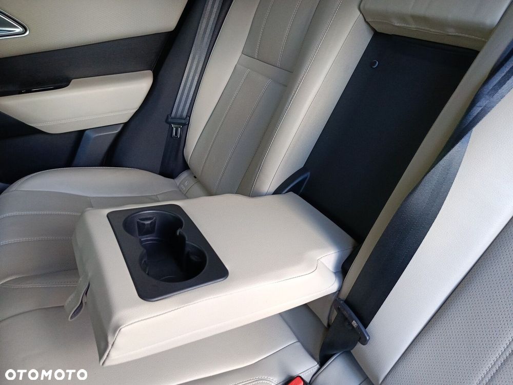 Land Rover Range Rover Velar - 28