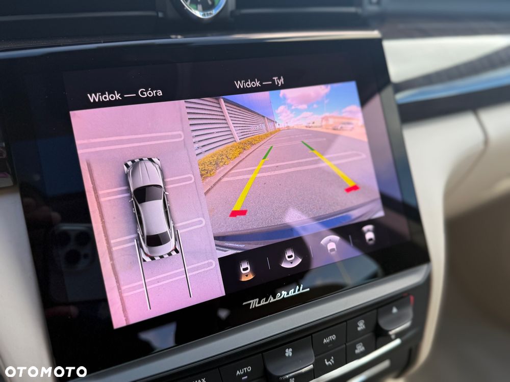 Maserati Quattroporte GranLusso S - 27