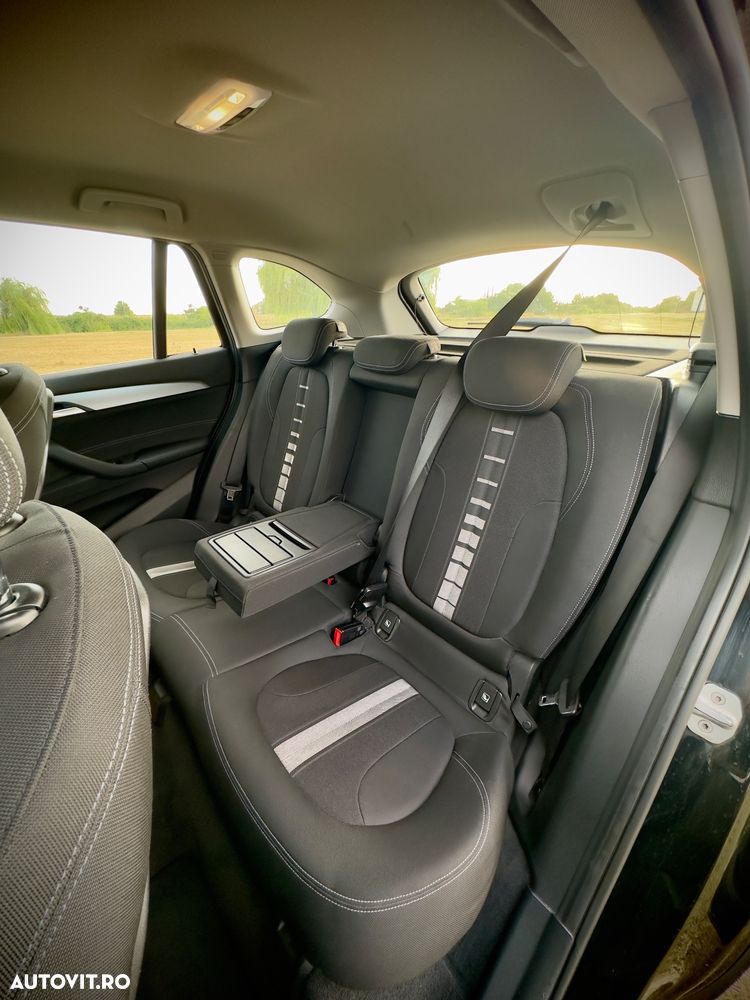 BMW X1 sDrive16d xLine - 6