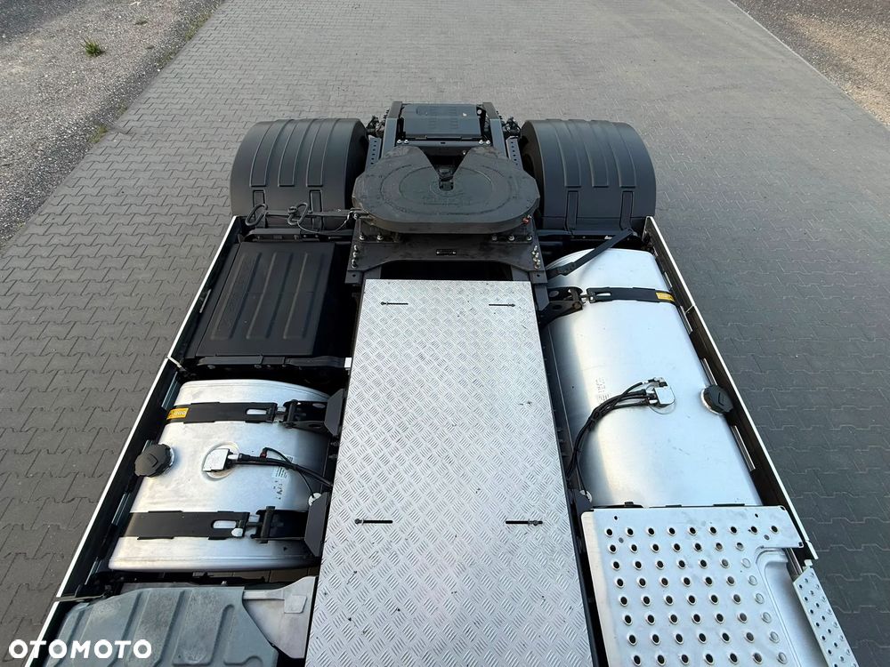 Volvo FH 500 I-SAVE/PODUSZKA P+T/SKÓRY/NAVI/FULL LED/ON 1200 L - 17