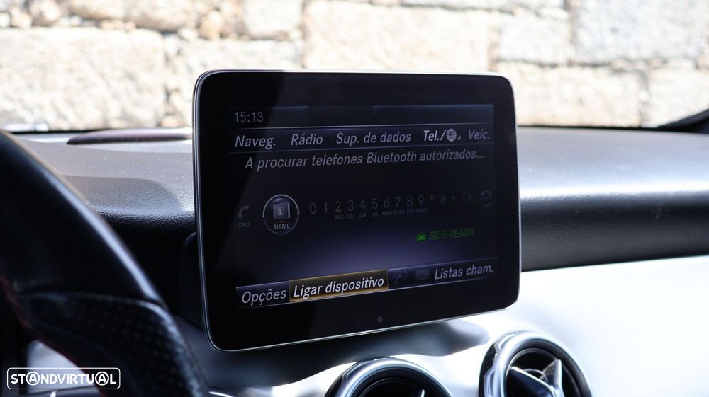 Mercedes-Benz GLA 220 - 33