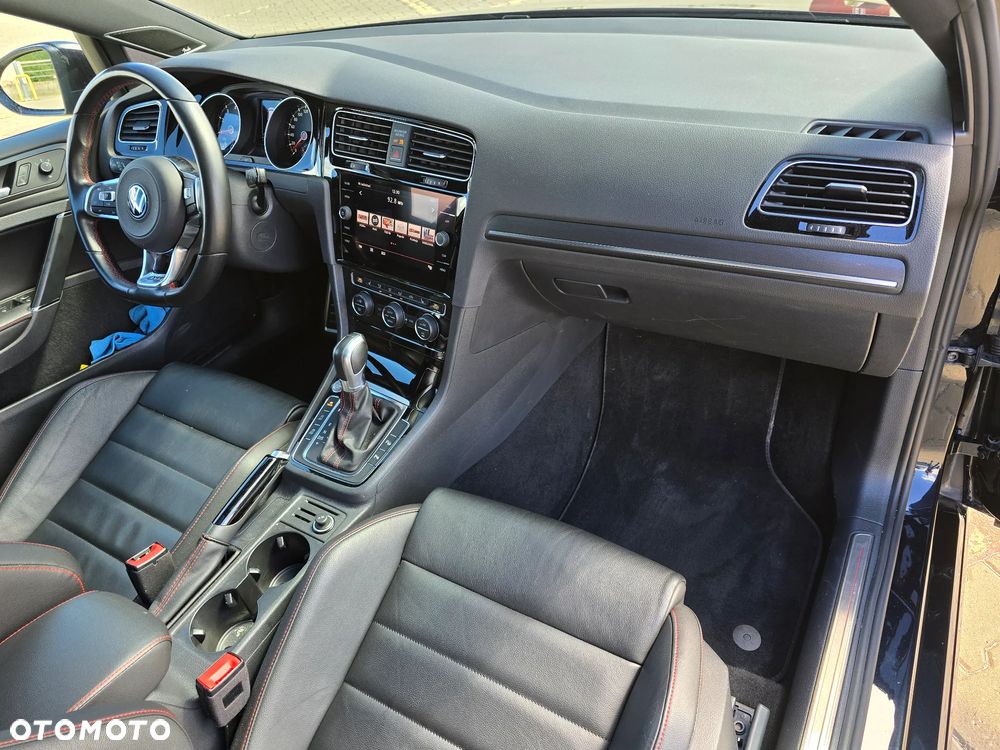 Volkswagen Golf VIII 2.0 TSI GTI DSG - 17
