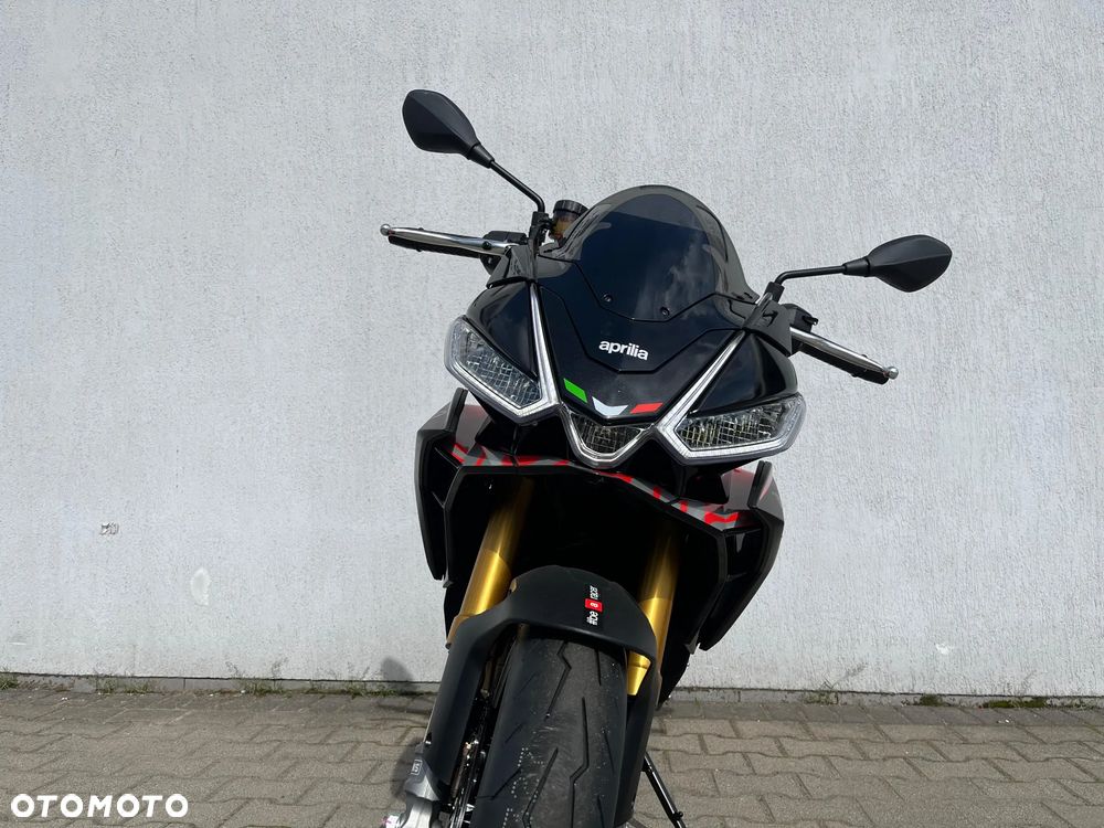 Aprilia Tuono - 10