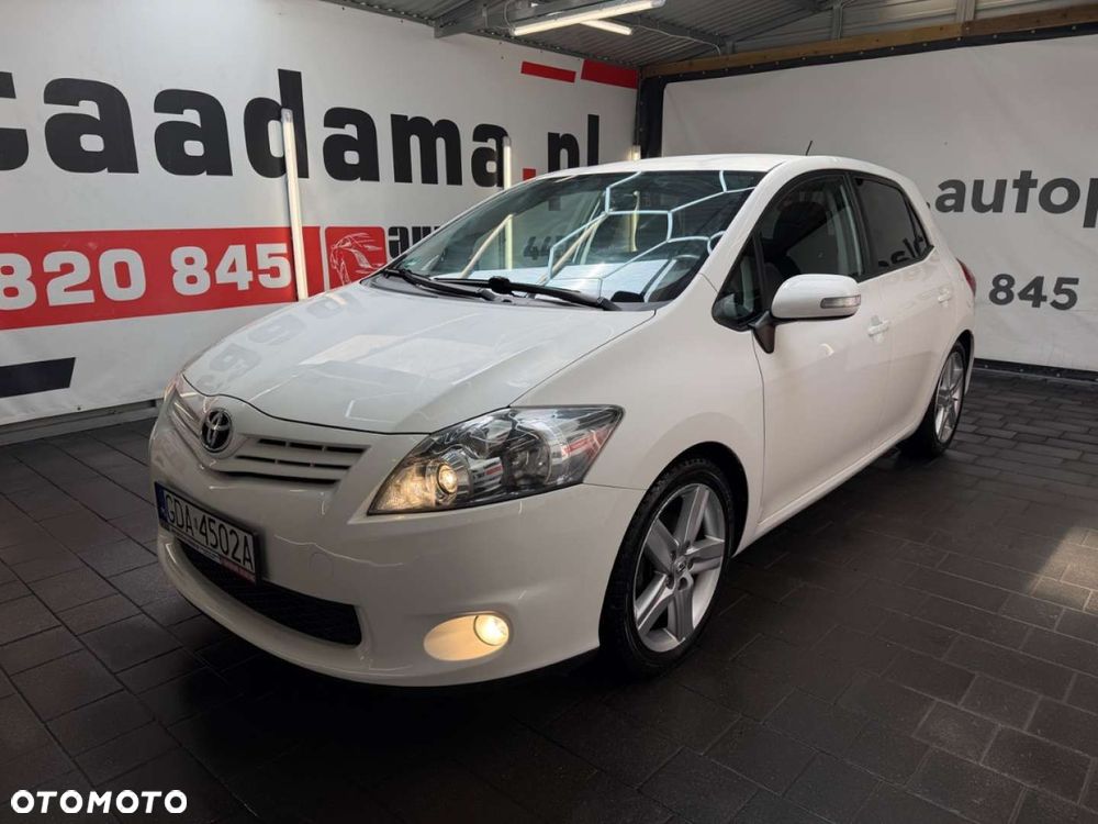 Toyota Auris - 2