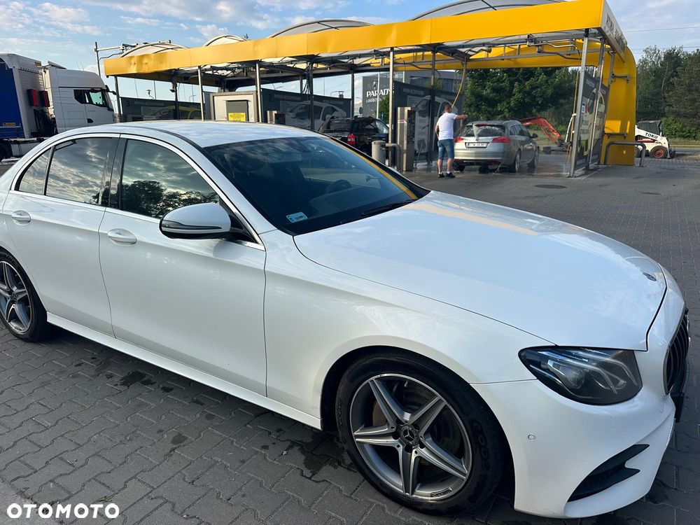 Mercedes-Benz Klasa E 220 d 9G-TRONIC - 5