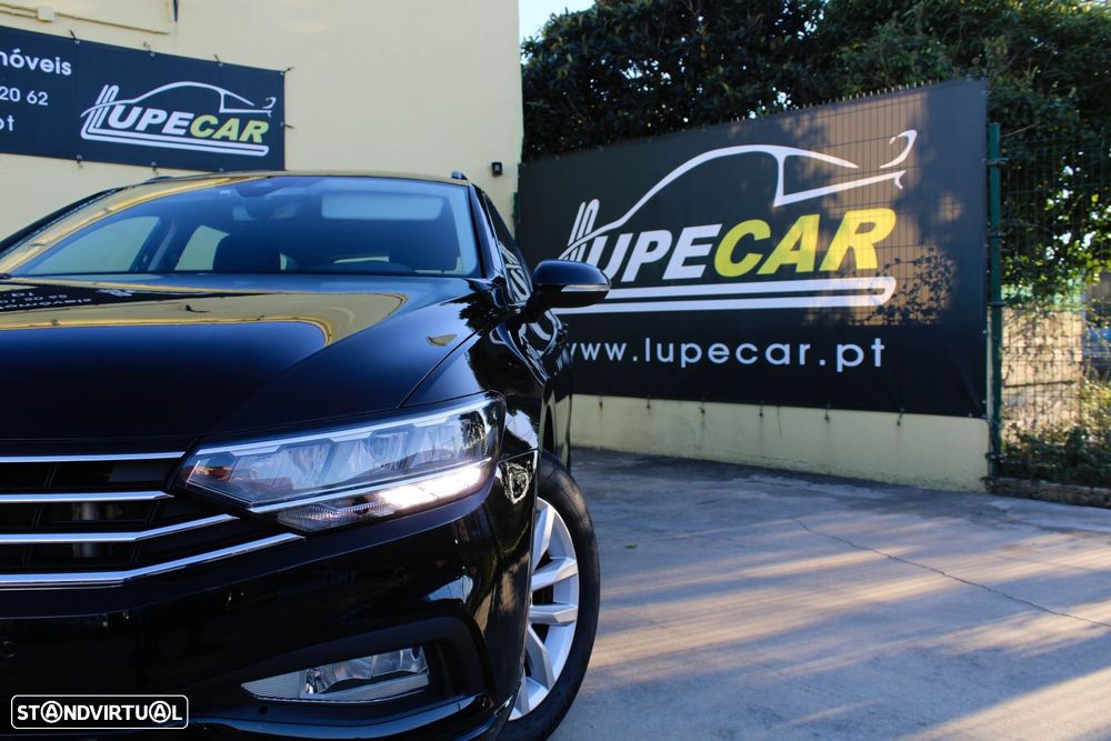 VW Passat Variant 2.0 TDi Business DSG - 12
