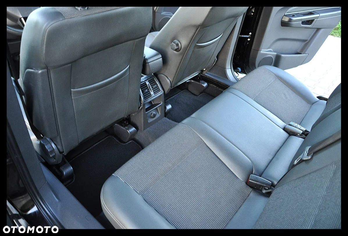 Opel Zafira 1.8 Cosmo - 26