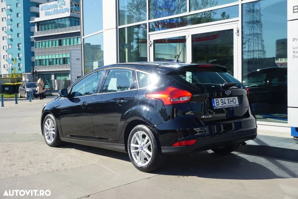 Ford Focus - 5