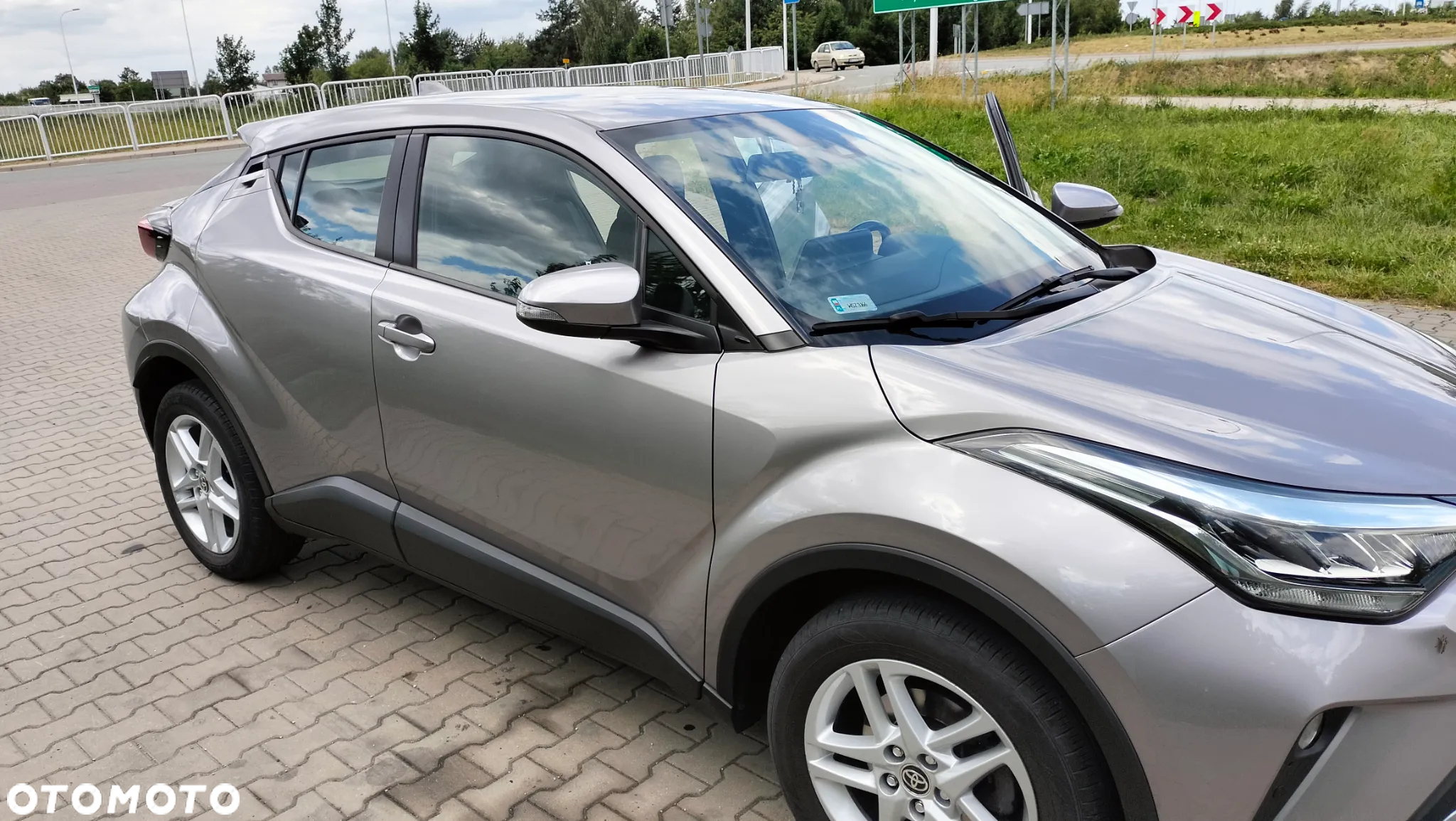 Toyota C-HR 1.2 T Comfort - 13
