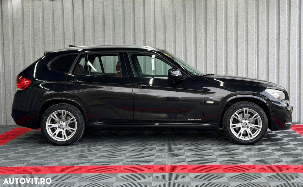 BMW X1 xDrive20d - 10