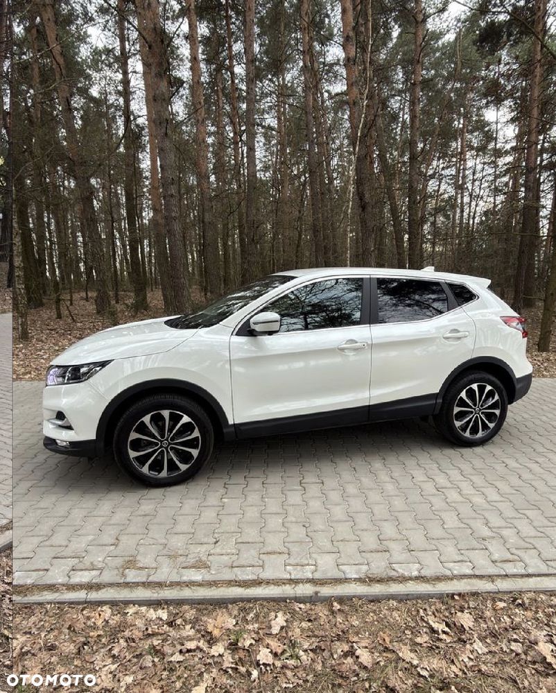 Nissan Qashqai - 2