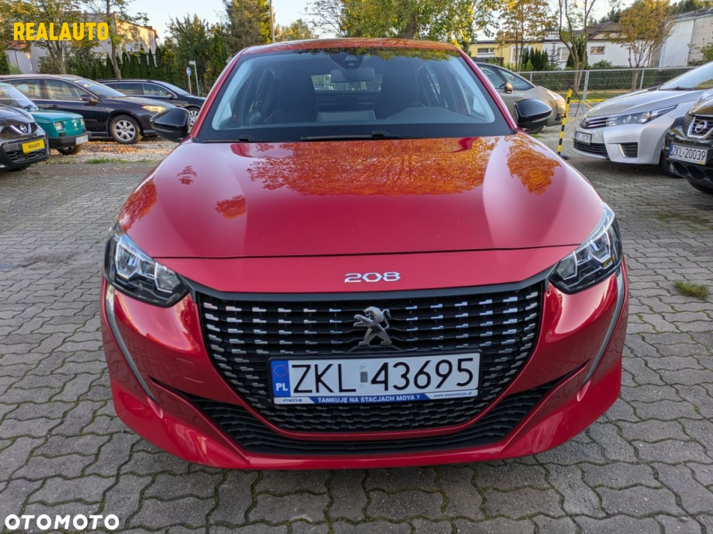Peugeot 208 - 10