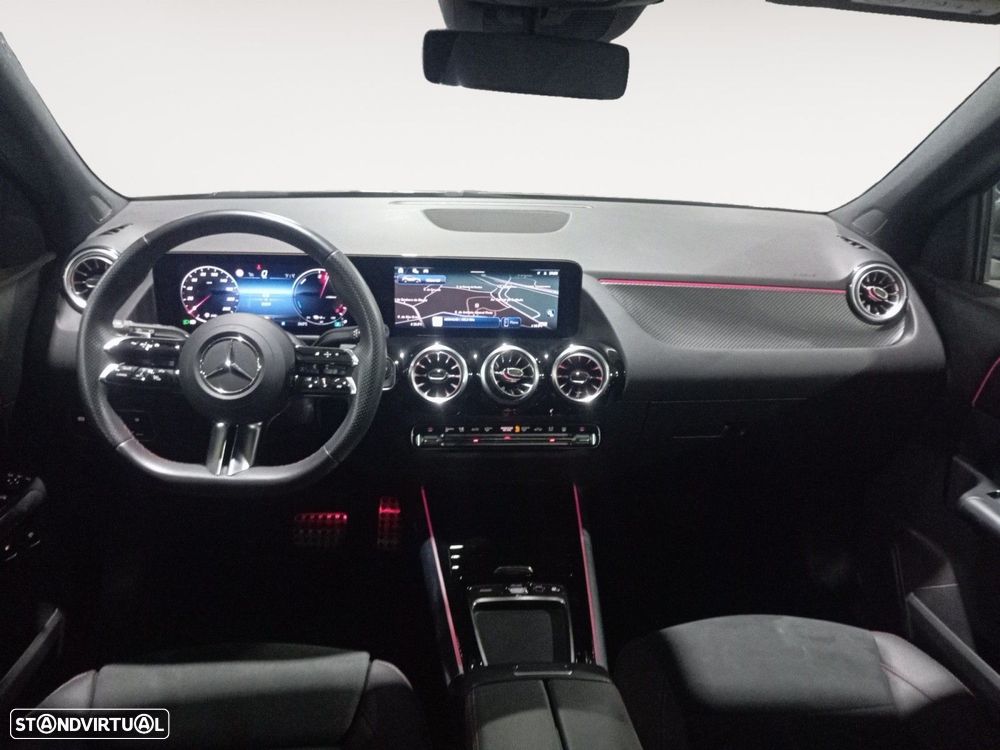 Mercedes-Benz GLA 250 e - 10
