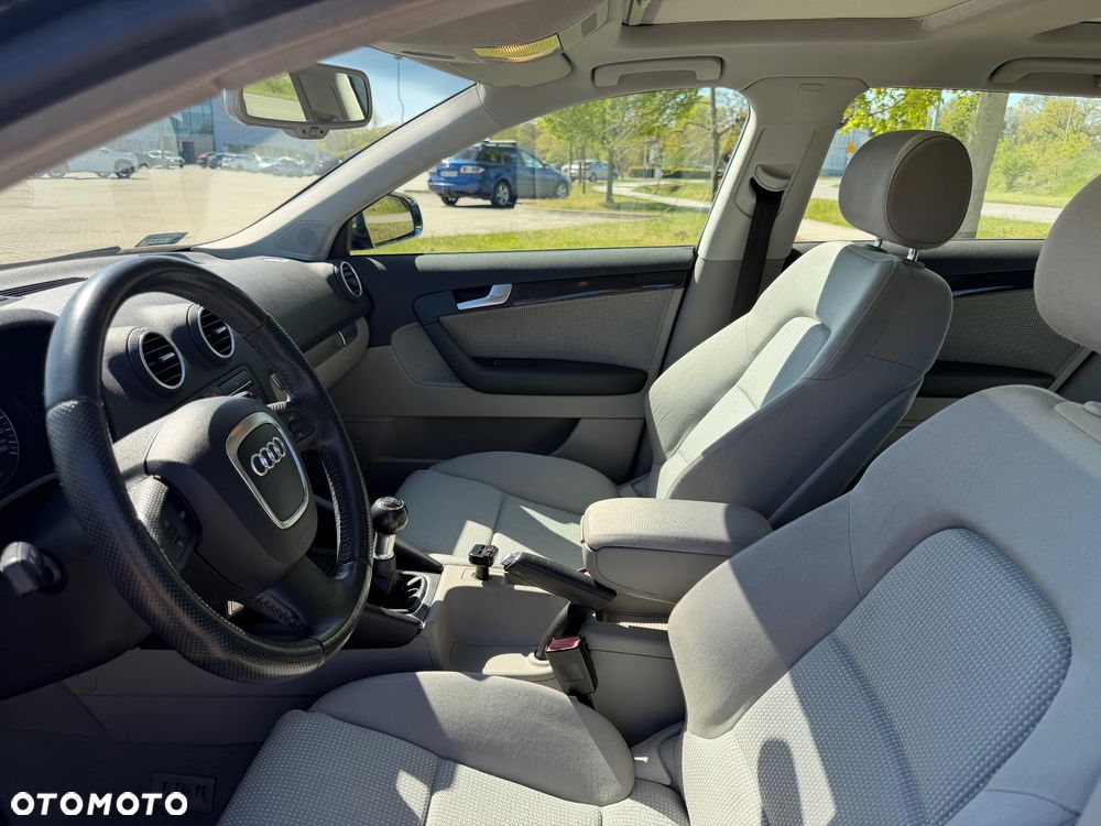 Audi A3 Sportback - 14