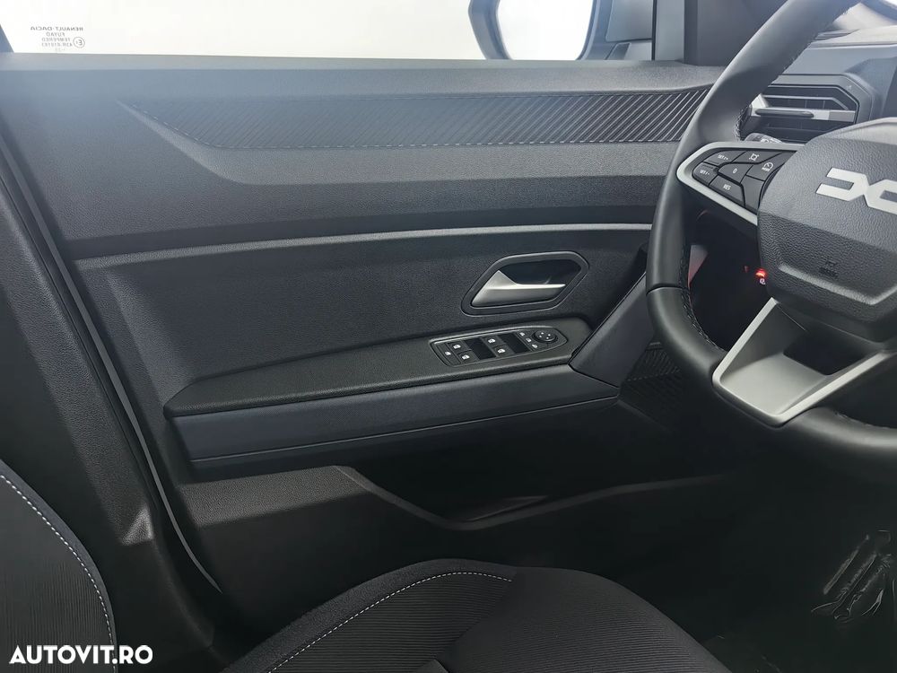 Dacia Duster HEV 140 Journey - 32