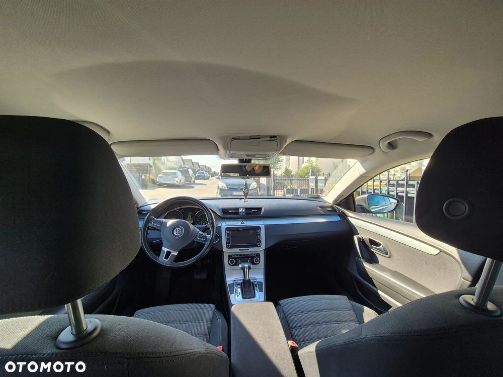 Volkswagen Passat CC - 14