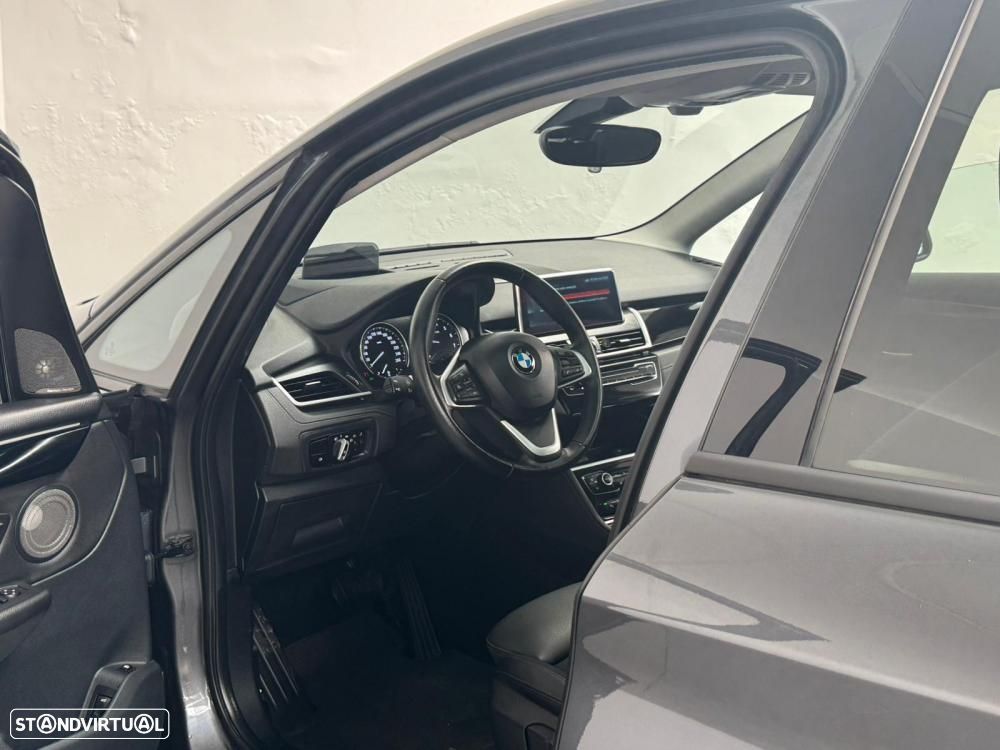 BMW 225xe Active Tourer Line Luxury - 31