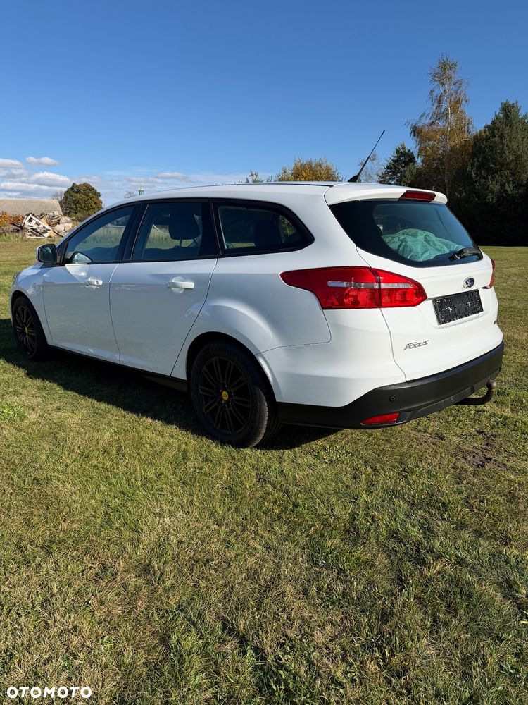 Ford Focus - 10